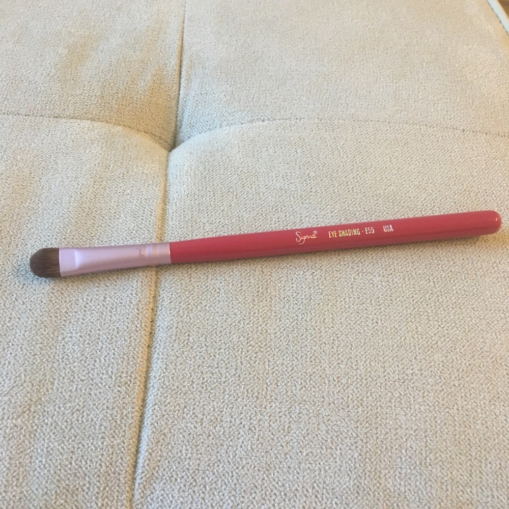 Sigma E55 Eye Shading Brush
